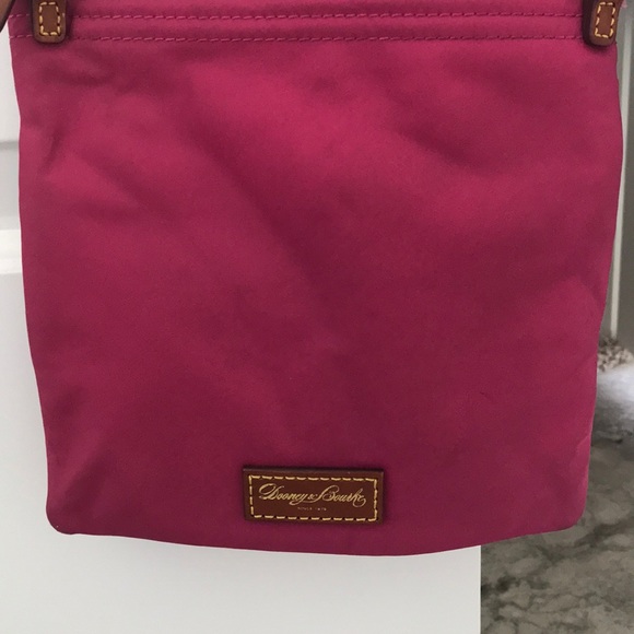 Dooney and Bourke side purse - Picture 2 of 3